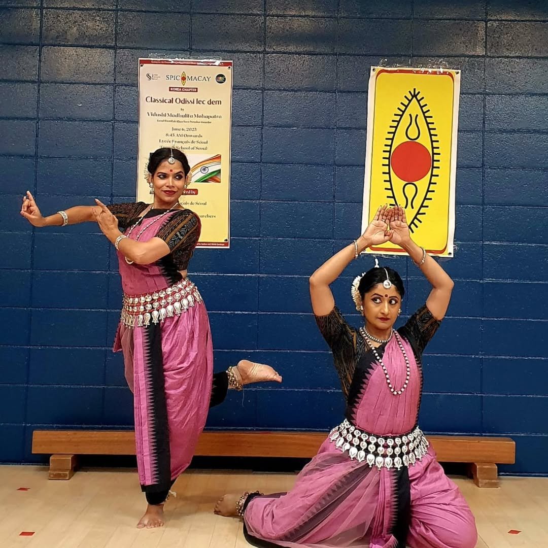 SPIC MACAY French School